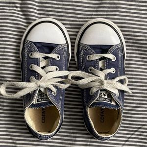 Converse Chuck Taylor All Star Classic Navy Blue size 9C toddler